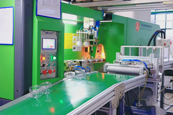 Production Machine Connection to Improve Production Efficiency and Quality